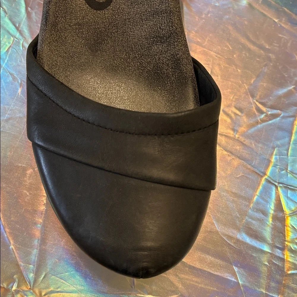 Otbt Women's Dark Gray Closed Toe Wedge Shoes